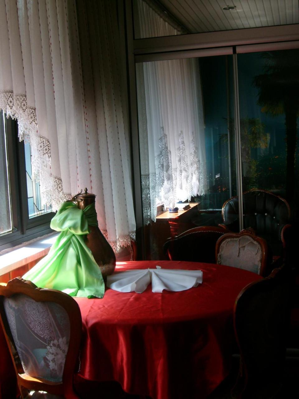 Hotel Cesme Конья Екстер'єр фото